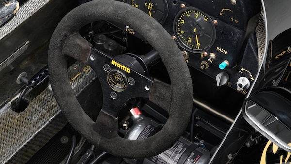 La Lotus di Senna va all'asta, è l'ultima nero-oro scesa in pista