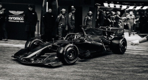 Aston Martin AMR26, a Barcellona è il grande giorno di Newey