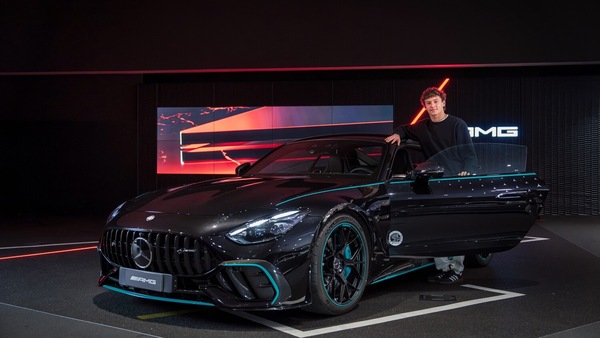 Antonelli, incidente al volante con la sua supercar Mercedes-AMG
