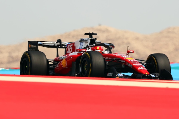 Test F1 Bahrain 2026 - day 2: problemi in Mercedes e Red Bull, Leclerc detta il passo
