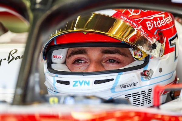 Test Sakhir-1, seconda giornata: nessun time attack, Leclerc resta davanti