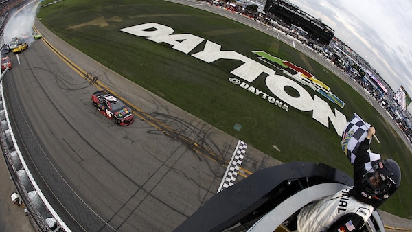 NASCAR: rivincita nel caos per Tyler Reddick