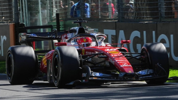 Hamilton meglio di Leclerc al venerdì in Australia, Charles indica la forza Mercedes