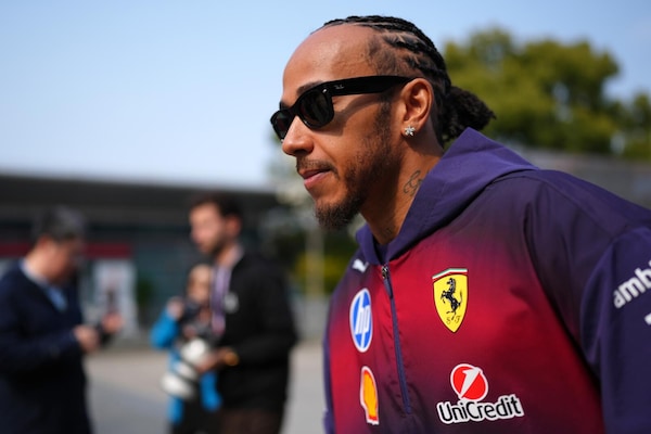 Hamilton crede nella Ferrari: “Il gap da Mercedes si può chiudere”