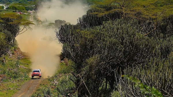 Solberg sempre leader