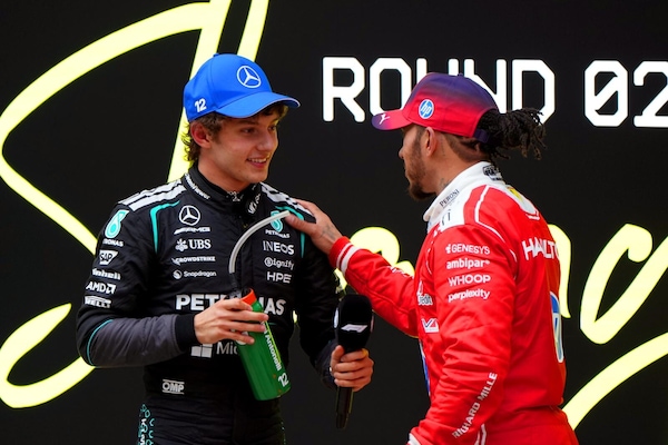 Hamilton e Antonelli, il tempo si incontra in Cina: dalla prima vittoria di Lewis al trionfo di Kimi
