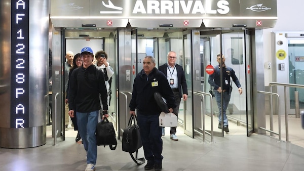 Bentornato Kimi! Le foto all’aeroporto di Bologna