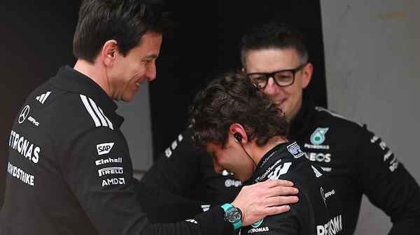 Antonelli e la corsa al titolo, Wolff: "Piedi per terra, non lasciamoci trasportare"