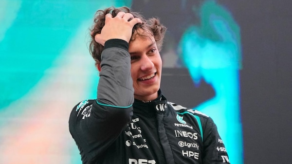 Kimi Ferma, Chi ci Ferma?