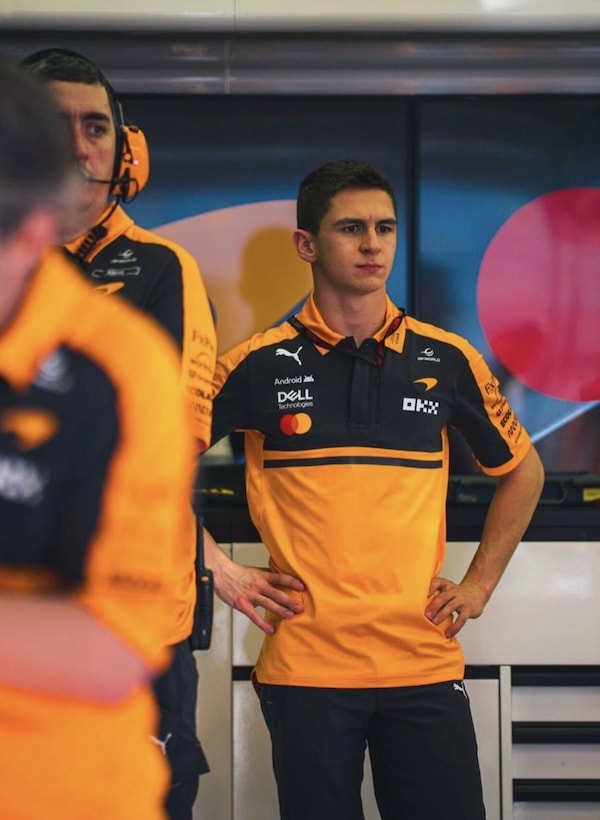 Fornaroli scende in pista con la F1: al via i test della McLaren