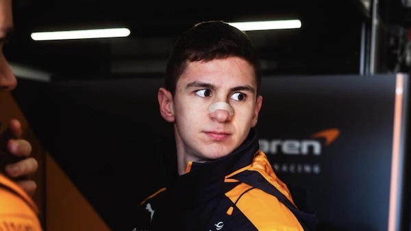 Fornaroli convince McLaren: debutto positivo nei test TPC a Barcellona