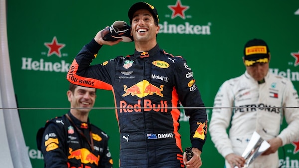 Ricciardo, dallo shoey al ritiro: “Ho dato tutto. Ero esausto”