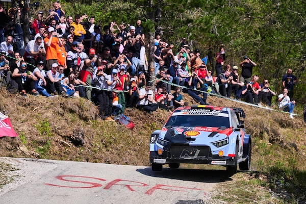 Neuville nuovo leader in Croazia