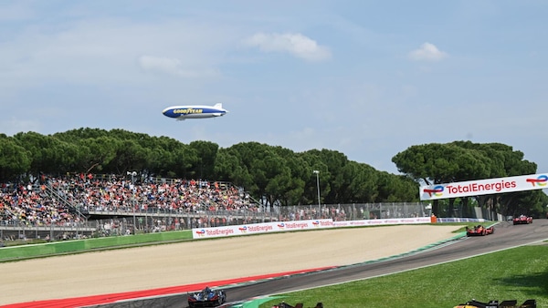 6 ore Imola, domenica, diario di bordo: applausi alla Toyota, applausi ad Imola