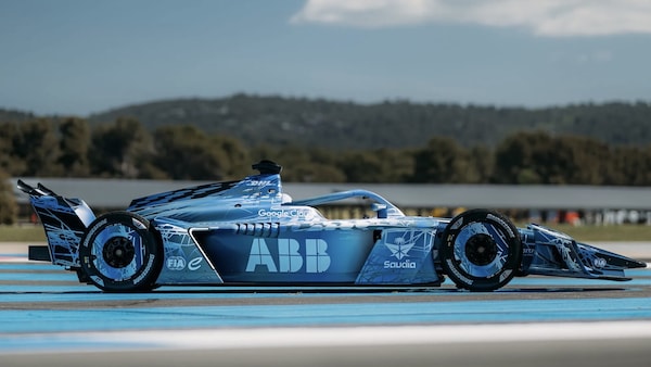 Formula E GEN4, il salto è enorme: ora il riferimento diventa la Formula 1?