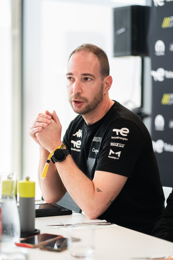 Ruggero Apriletti, Chief Engineer della Peugeot n.94: "Il mio ruolo? Coordinare"