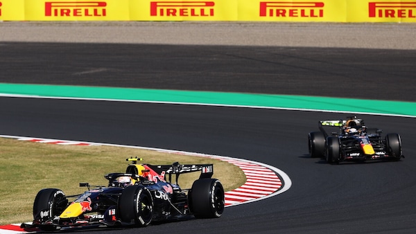 Red Bull, Verstappen in pista a Silverstone con una RB22 molto diversa