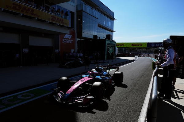 La F1 pronta a vestirsi Gucci, spunta l'ipotesi del matrimonio con un team