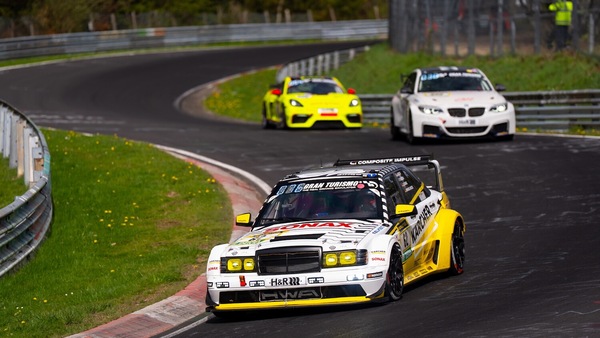 24 Ore Nurburgring 2026, quali vetture corrono e tutte le Classi ammesse