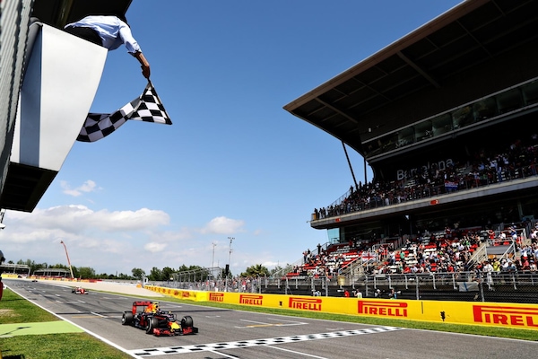 Da Barcellona 2016 alla 24 Ore del Nurburgring 2026: 10 anni di Max Verstappen