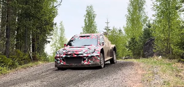 Toyota prosegue con i test in vista del 2027, Tanak sugli sterrati della Finlandia
