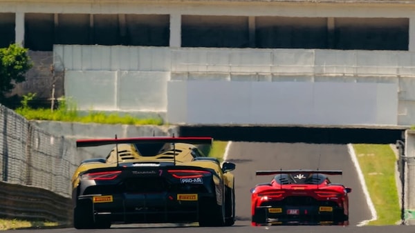 Rissa nel paddock di Monza, la sicurezza spruzza lo spray al peperoncino