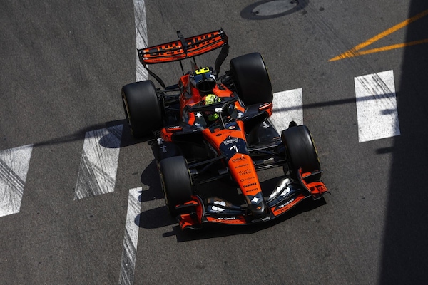 Norris: "È dura per tutto il team, non solo per me"