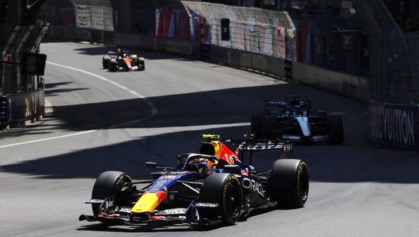 Aduo, sorpresa Red Bull e Hamilton detta i tempi del pieno recupero