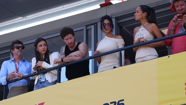 VIP in F1, quando l'ansia da pubblicità danneggia i veri tifosi e l'azione in pista