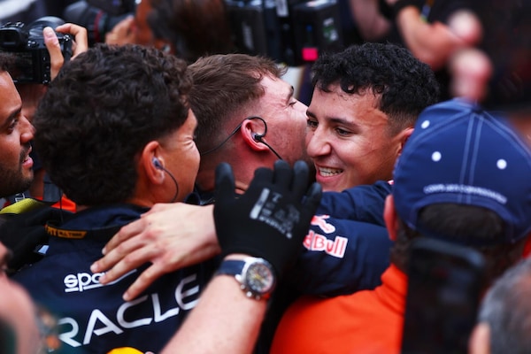 Red Bull ritrova il podio senza Max dopo più di mille giorni