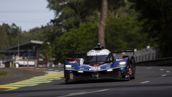 24 Ore Le Mans 2026: la Qualifica sorride ad Alpine, Ferrari in difficoltà