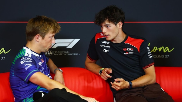 Bearman: "Ottimisti per Barcellona. Felice per Kimi, spero di raggiungerlo"