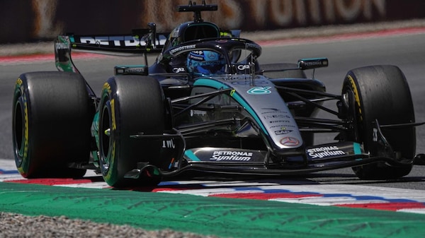 GP Barcellona, FP3: Russell davanti, poi Piastri e Leclerc