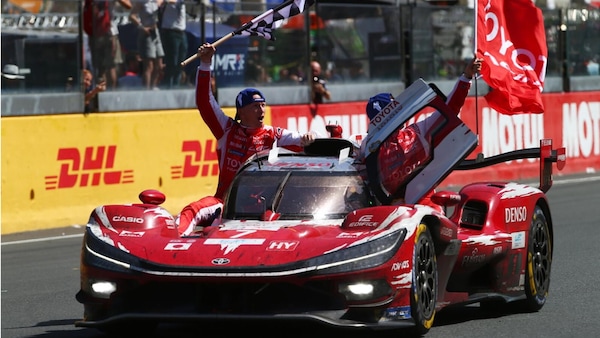 Le Mans, Toyota torna a vincere davanti a BMW. Ferrari cede lo scettro della 24 Ore