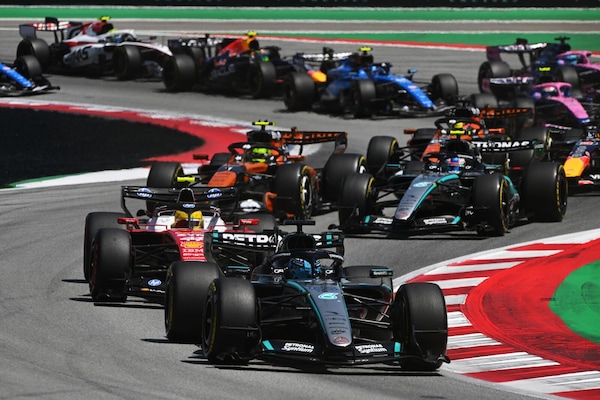 Mercedes incassa il colpo e promette di ristabilre il vantaggio sulla Ferrari