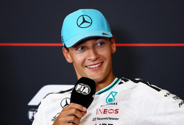 Russell: "Ferrari ci ha sorpreso. Lotta a 3 per il Mondiale? Mi piace"