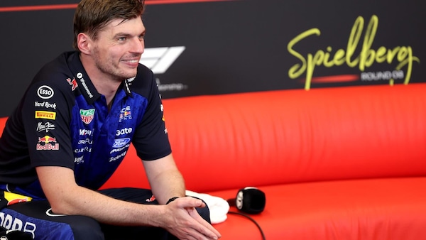 Tornano i fantasmi della Formula-energia, Verstappen e una Silverstone da ridere