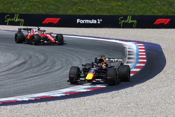 Mercato "scivoloso": Verstappen, il futuro e l'ipotesi remota McLaren secondo Brown