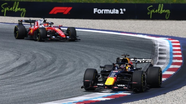 Mercato "scivoloso": Verstappen, il futuro e l'ipotesi remota McLaren secondo Brown