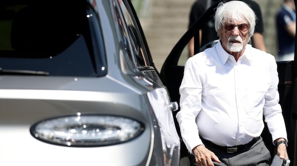 Ecclestone e le frecciate alla Ferrari: "Ci sono troppi italiani a decidere"