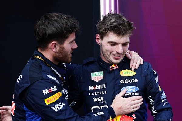 Verstappen uomo mercato. Ecclestone rivela: "Gli avevo suggerito di andare in Ferrari"