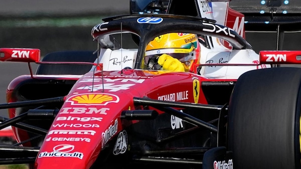 Un super Hamilton conquista la pole sprint a Silverstone, Antonelli 2°