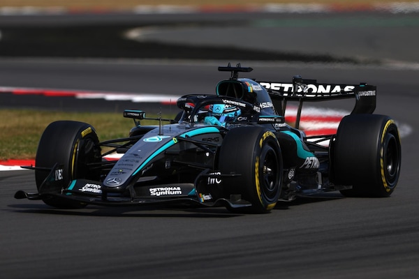 Russell: "Sfortunato con la foratura, molto fortunato con la safety car"