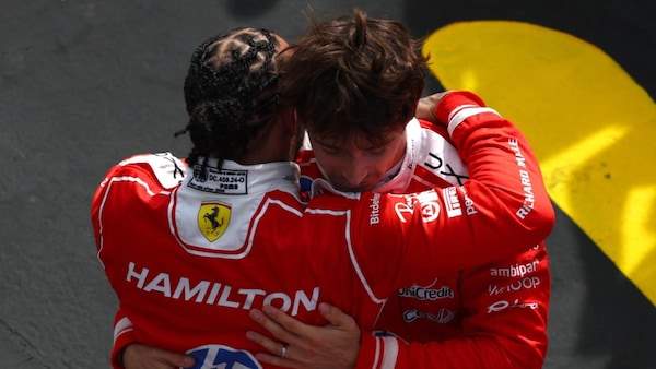 Hamilton: "Oggi Leclerc più veloce di me, ma gran risultato per il team"