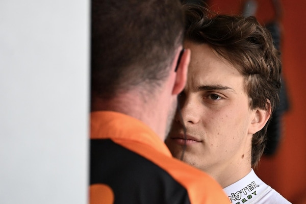 Tensioni in casa McLaren, Piastri verso l'uscita, Verstappen alla finestra