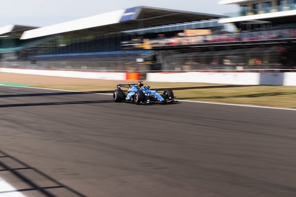 Test Pirelli 2027 a Silverstone: impegnate Mercedes e Williams