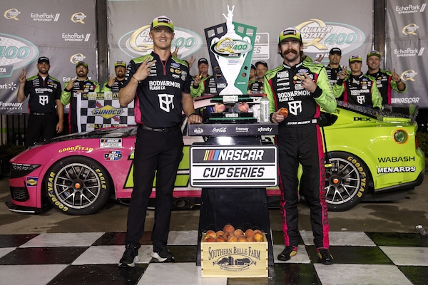 NASCAR: vittoria di prepotenza per Blaney ad Atlanta