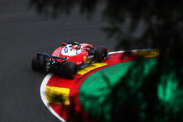 Il giallo della bandiera. Il punto di vista dei piloti Ferrari
