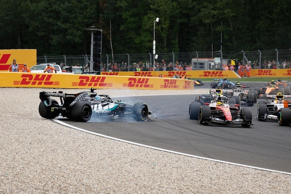 Russell, la sequenza dell'incidente con Hamilton: cos'è successo a Spa