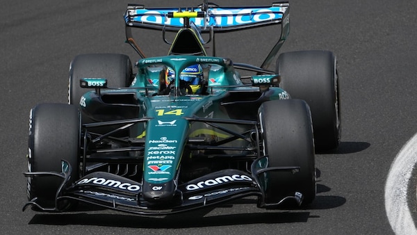 Newey, segnali promettenti dalla nuova Aston e "rassicura" sulla rottura della sospensione 